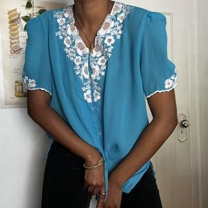 Blue chiffon-style embroidered blouse 🕊️
